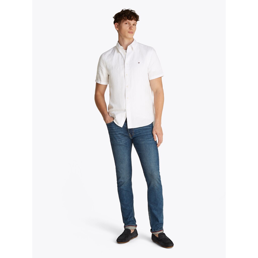 Tommy Hilfiger Kurzarmhemd »LINEN BLEND SOLID SS RF SHIRT« Mit Button-down-Kragen