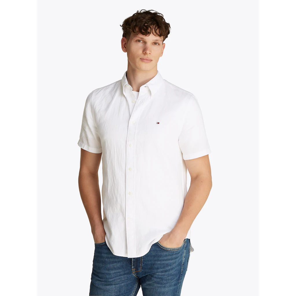 Tommy Hilfiger Kurzarmhemd »LINEN BLEND SOLID SS RF SHIRT« mit Button-down-Kragen