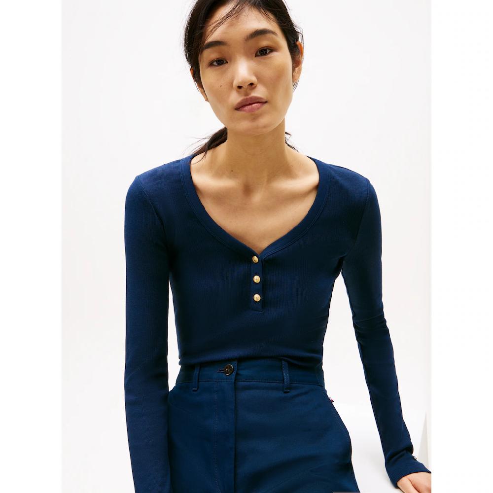 Tommy Hilfiger Langarmshirt »SLIM HENLEY GB SCOOP-NK LS« Mit Rippenstruktur Mit Metalllabel