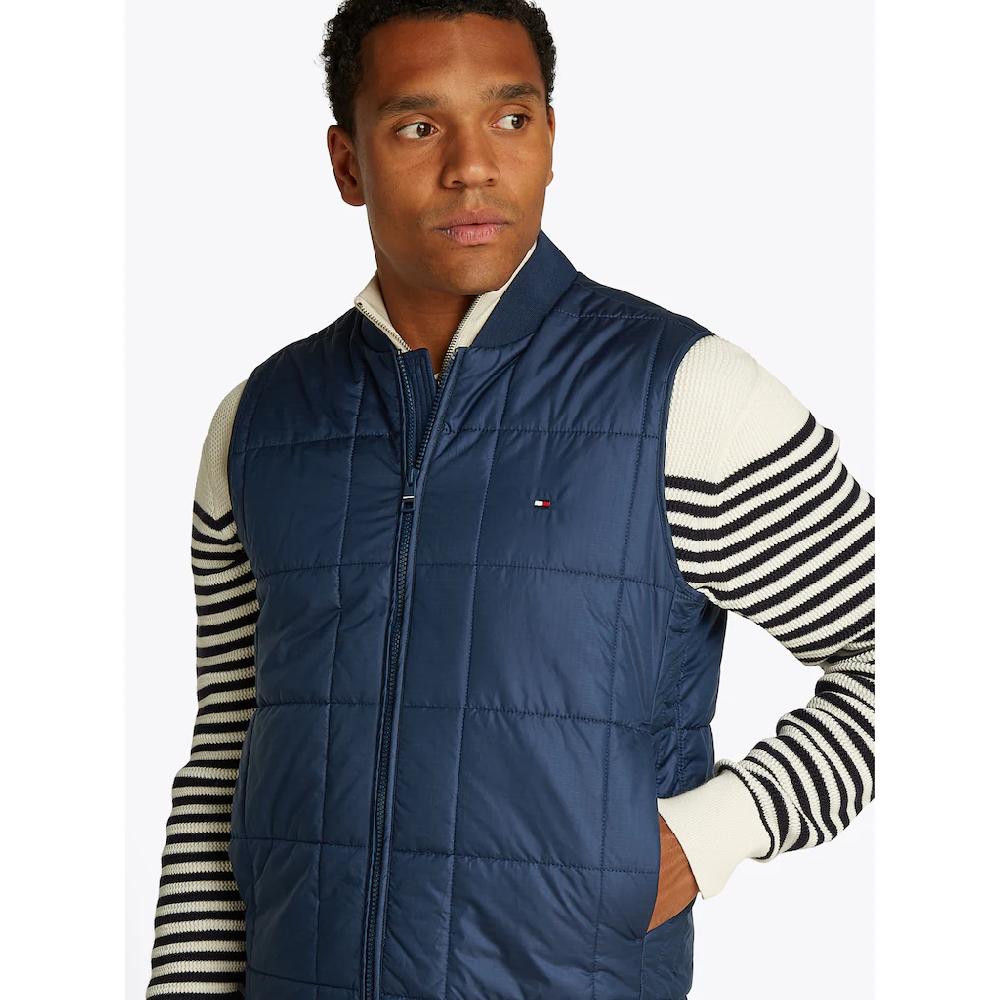Tommy Hilfiger Steppweste »SQUARE QUILTED VEST« Mit Rundhalsausschnitt ▷ Kaufen