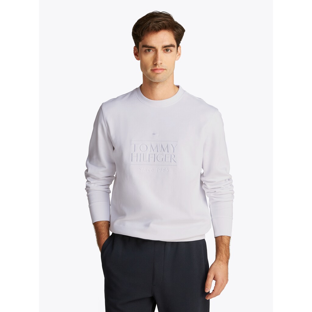 Tommy Hilfiger Sweatshirt »HILFIGER EMBRO LOGO SWEATSHIRT« ▷ bestellen
