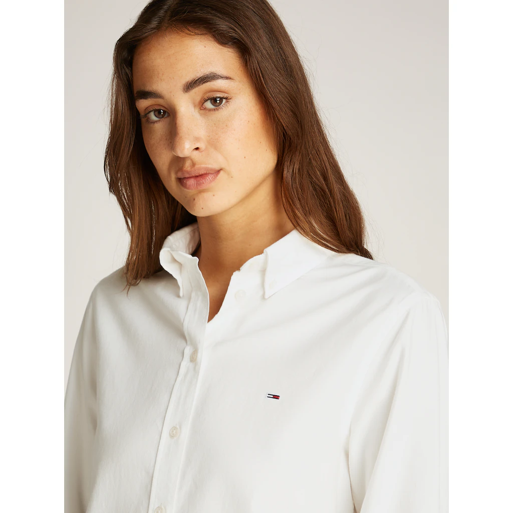 Tommy Jeans Hemdbluse »TJW REG OXFORD SHIRT« Mit Logostickerei
