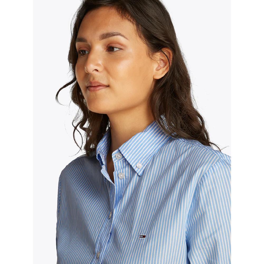 Tommy Jeans Hemdbluse »TJW REG PINSTRIPE POPLIN SHIRT« Mit Nadelstreifen Logostickerei