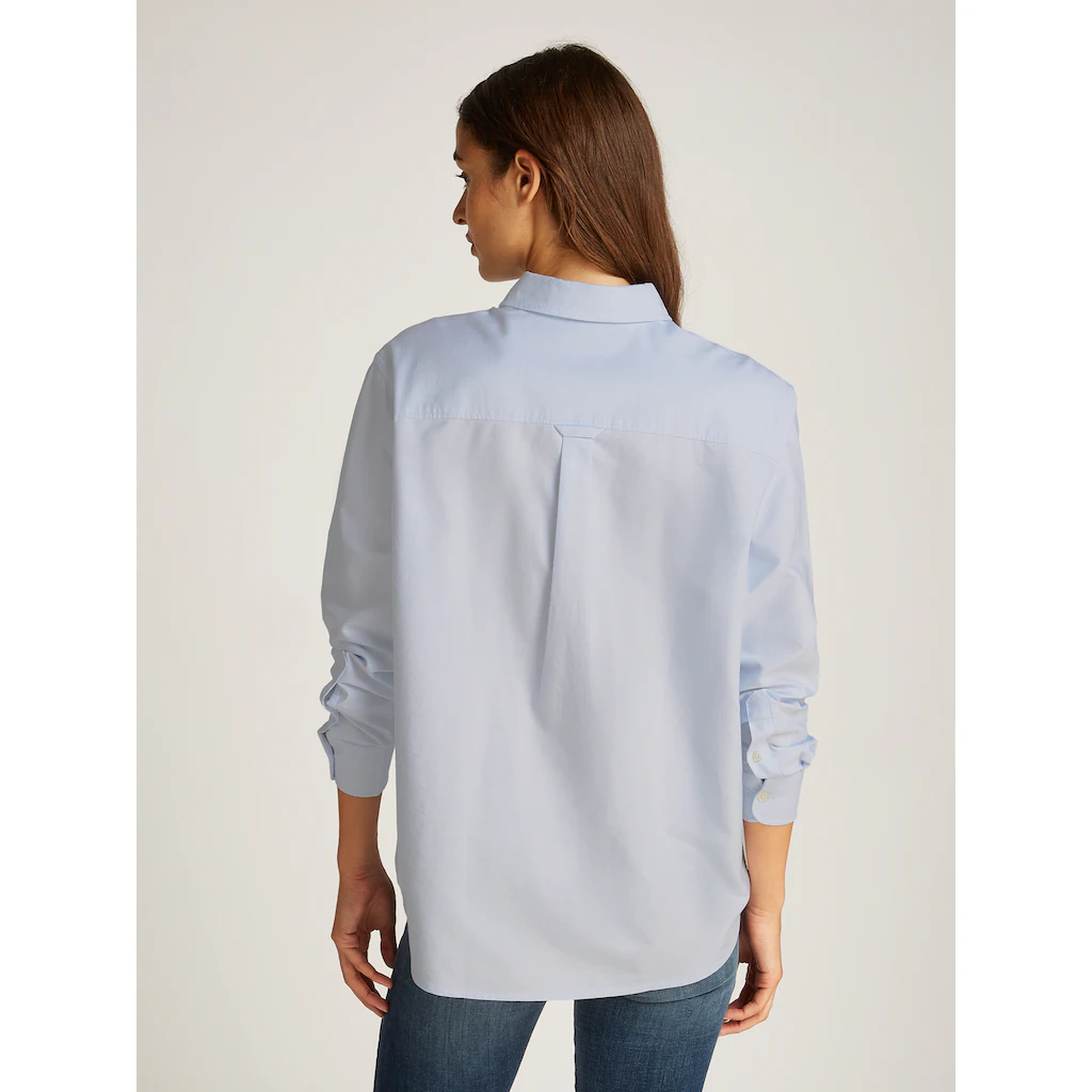 Tommy Jeans Hemdbluse »TJW RLX SCRIPT OXFORD SHIRT« Mit Logo-Stickereien