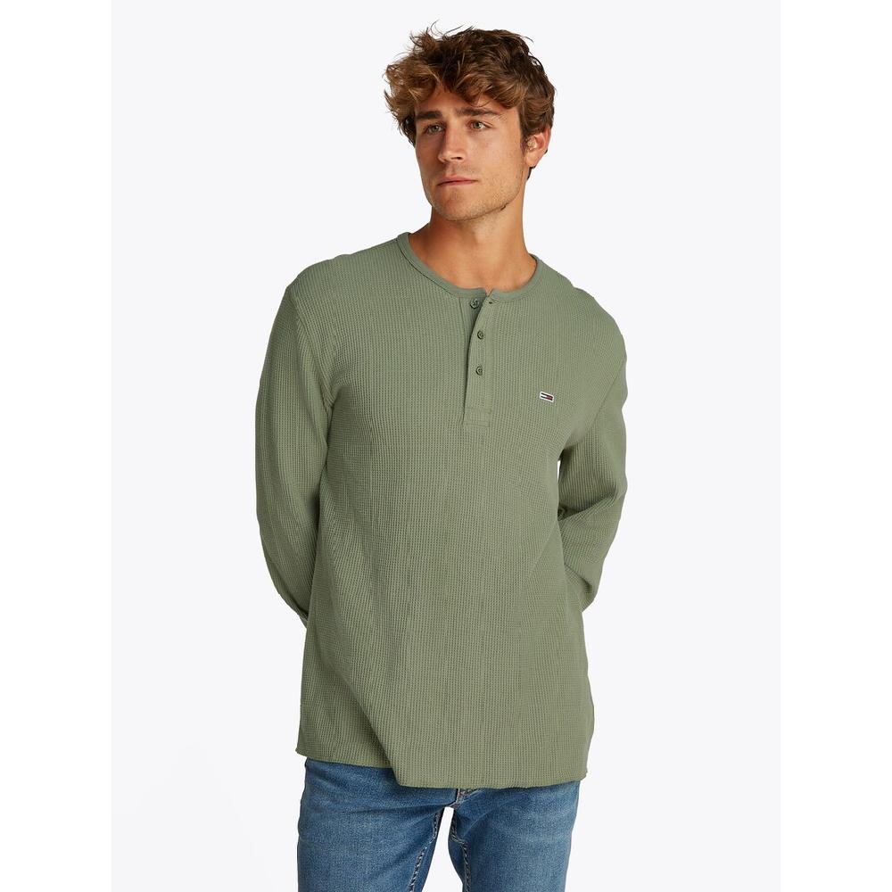 Tommy Jeans Henleyshirt »TJM REG WAFFLE HENLEY LS TEE« mit leichter Struktur ▷ kaufen