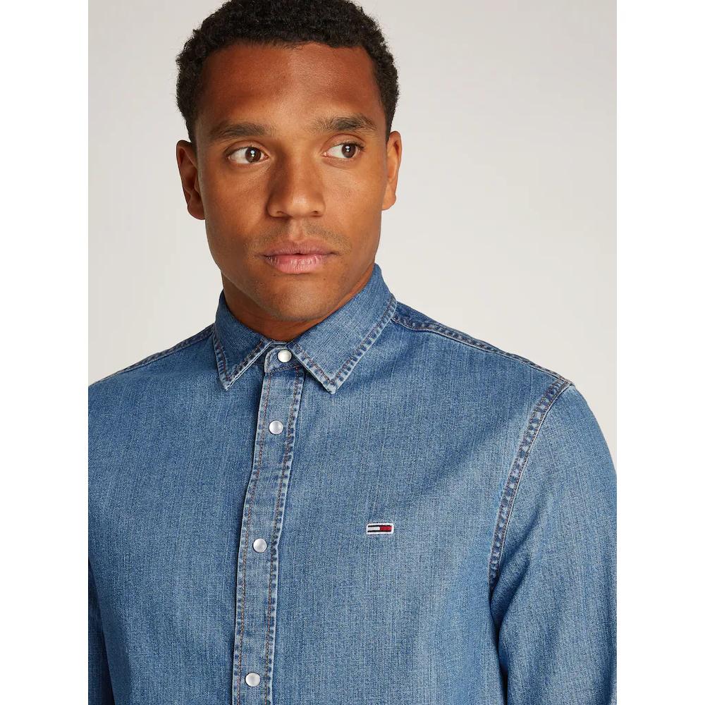 Tommy Jeans Jeanshemd »RGLR FIT SHIRT MID BLUE« In Blauer Waschung ▷ Für
