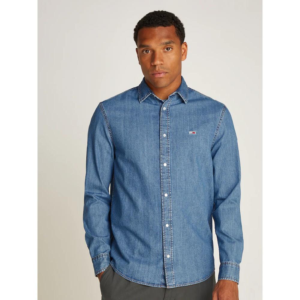 Tommy Jeans Jeanshemd »RGLR FIT SHIRT MID BLUE« in blauer Waschung ▷ für