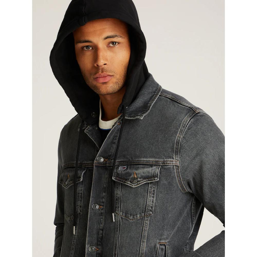 Tommy Jeans Jeansjacke »HOODED RYAN RGL TRCKR JKT AI6184« Mit Kapuze Mit Badge ▷ Kaufen