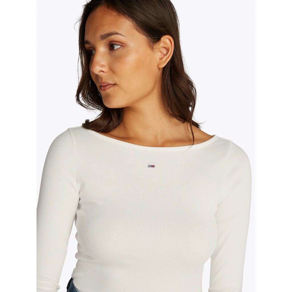 Tommy Jeans Langarmshirt »TJW BOAT NECK TOP LS« Mit Logostickerei