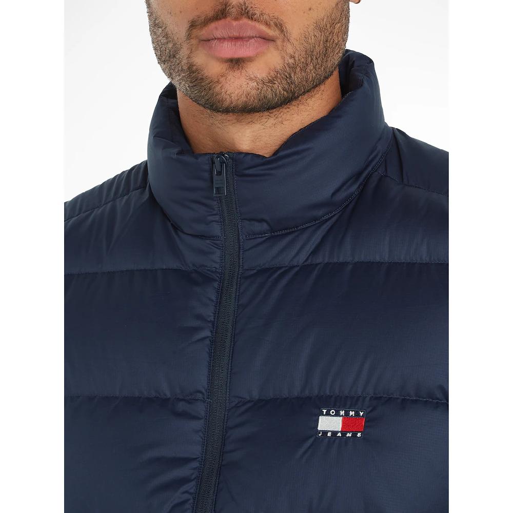 Tommy Jeans Outdoorjacke »TJM LT DOWN FLAG JACKET EXT« Mit Logoprägung