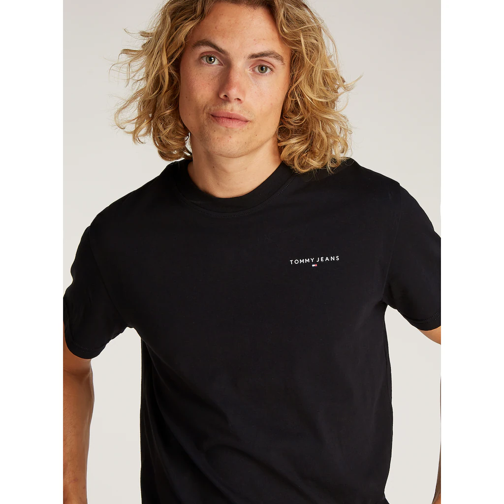 Tommy Jeans Plus Rundhalsshirt »TJM SLIM LINEAR CHEST SS TEE EXT« In Großen Größen Logodruck ▷ Bestellen