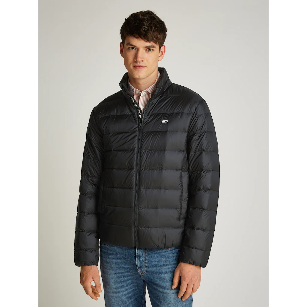 Tommy Jeans Plus Steppjacke »TJM LT DOWN JACKET EXT« in Großen Größen Logostickerei Reißverschlusstaschen ▷ für