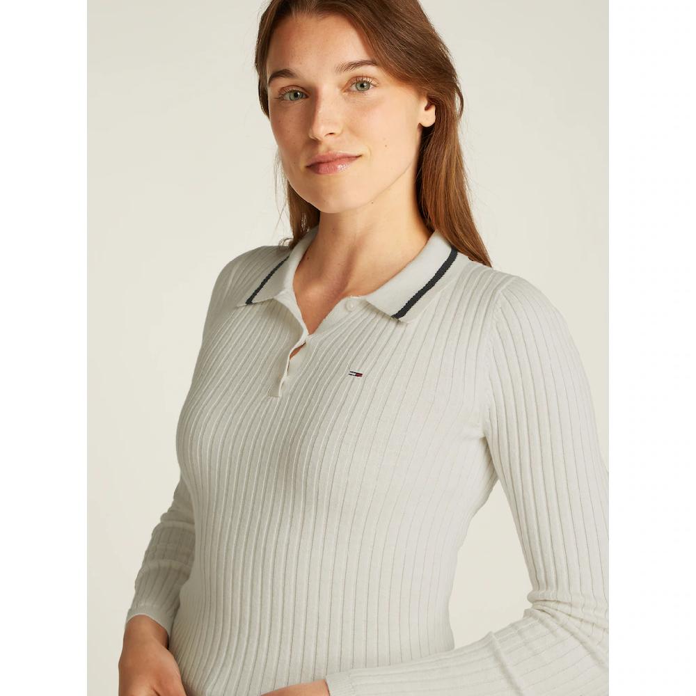 Tommy Jeans Polokragenpullover »TJW ESSENTIAL LS POLO SWEATER« Mit Logostickerei