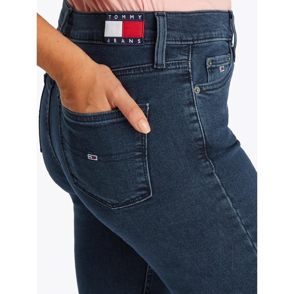 Tommy Jeans Skinny-fit-Jeans »Nora Mid Rise Skinny Fit« Mit Waschung Mit Logo-Badge