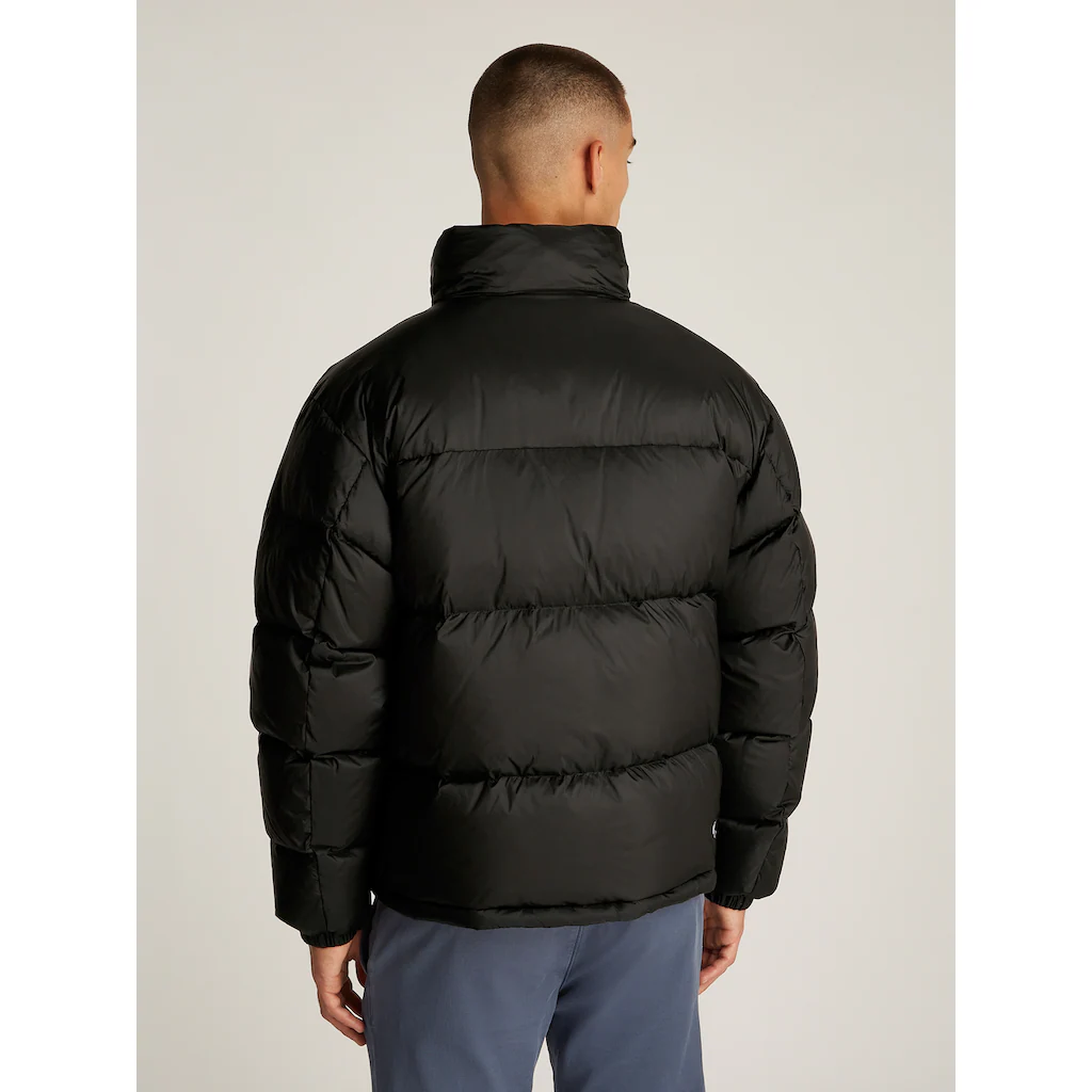 Tommy Jeans Steppjacke »TJM ALASKA PCKBLE HD PUFFER EXT« Mit Logostickerei ▷ Kaufen