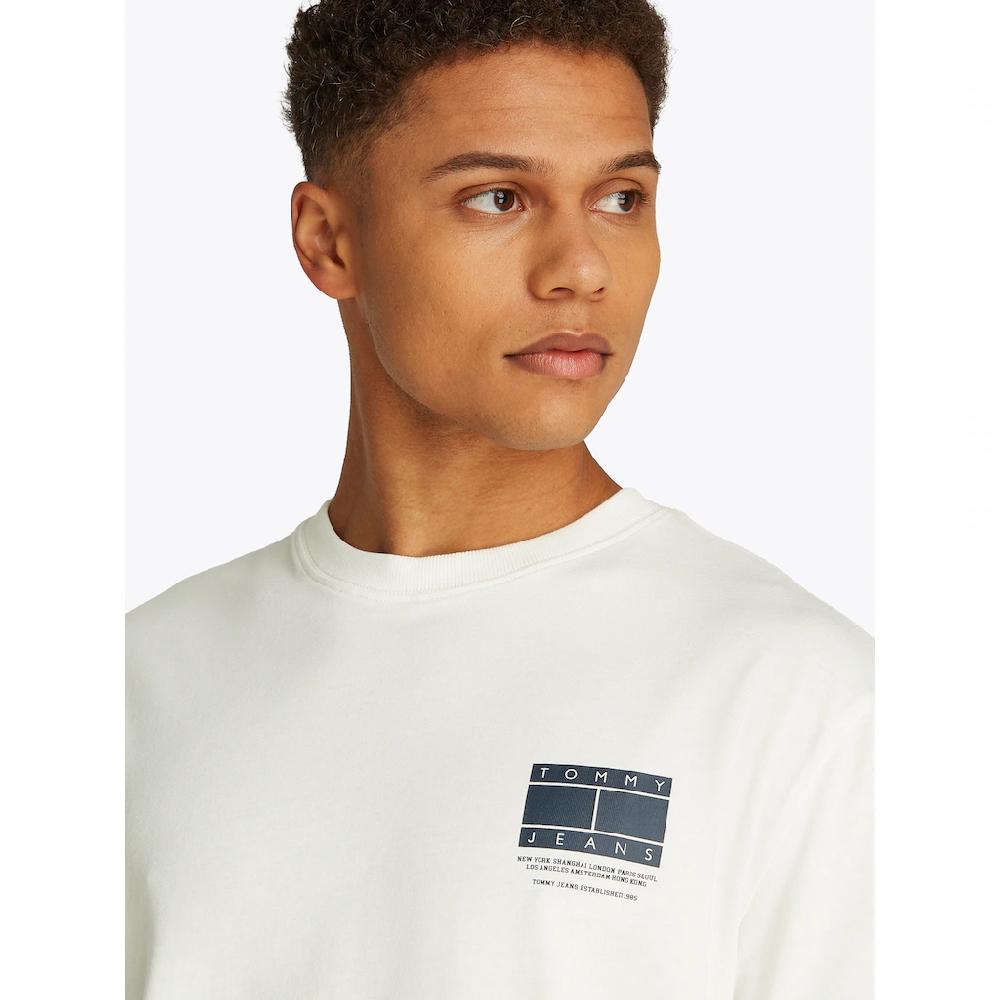 Tommy Jeans T-Shirt »TJM REG DNA GRAPHIC TEE EXT« Mit Kontrastfarbenen Print ▷ Bestellen