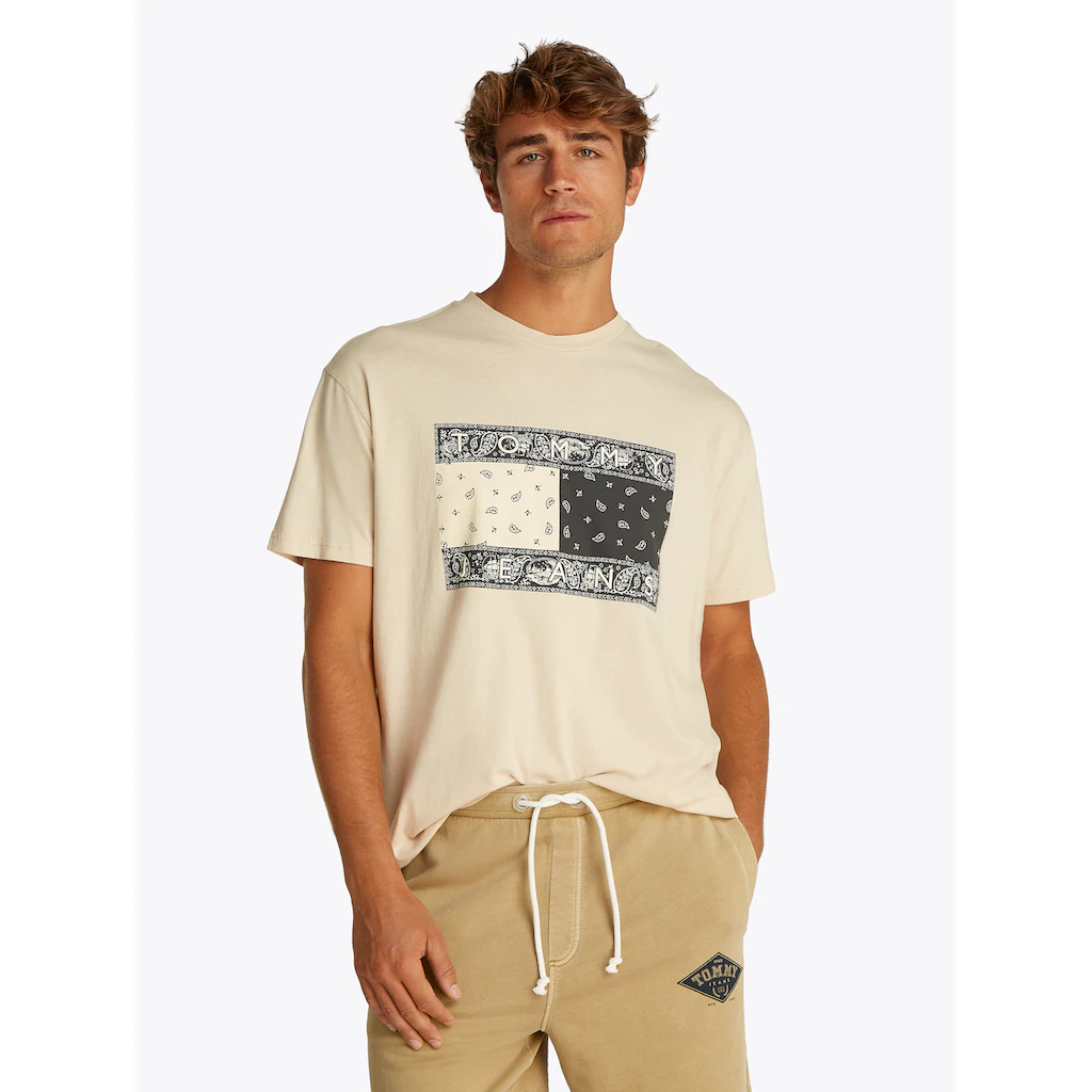 Tommy Jeans T-Shirt »TJM RLX PAISLEY FLAG TEE EXT«
