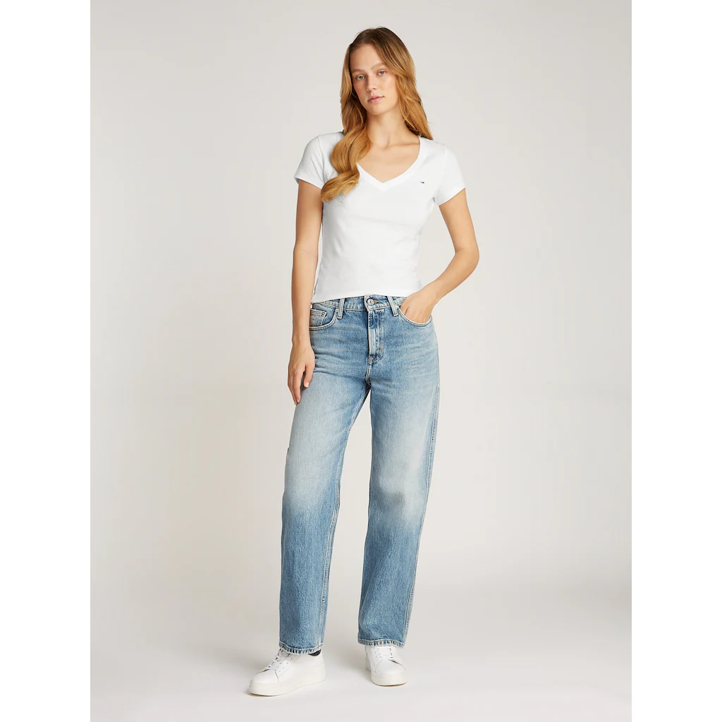 Tommy Jeans T-Shirt »TJW 2PACK V-NECK TEE« (Packung 2 Tlg. 2-er Pack) Mit Logostickerei