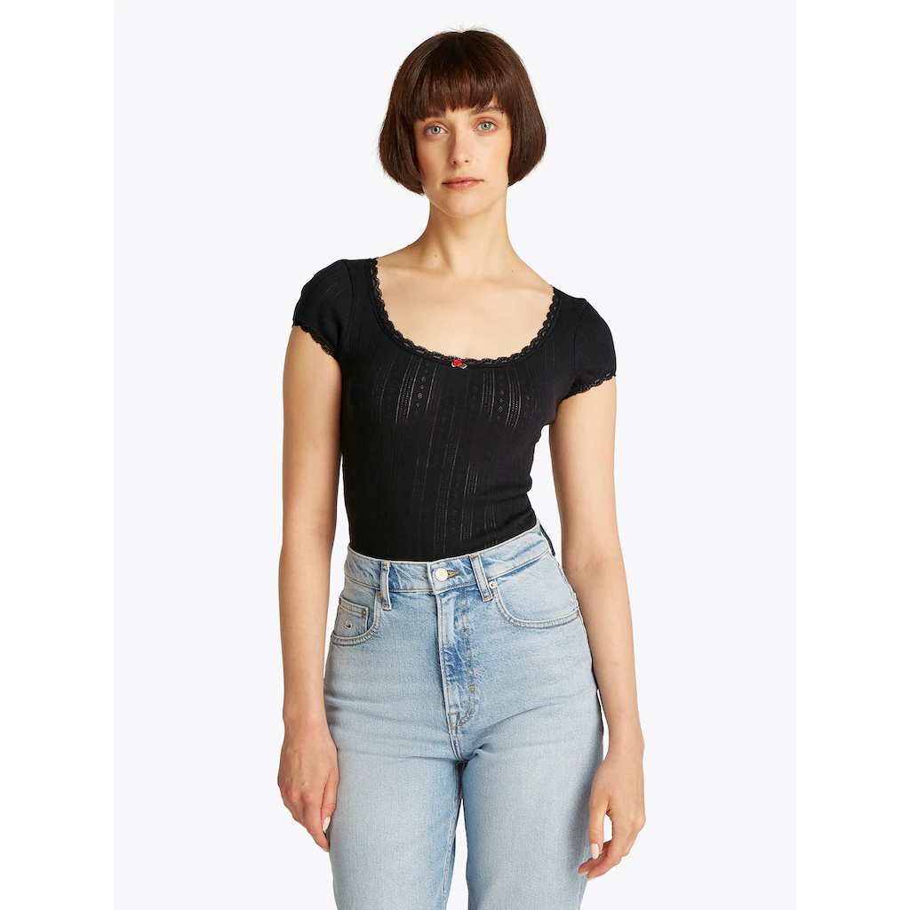 Tommy Jeans T-Shirt »TJW SLIM SH POINTELLE SS TEE EXT« mit Spitze mit Lochmuster