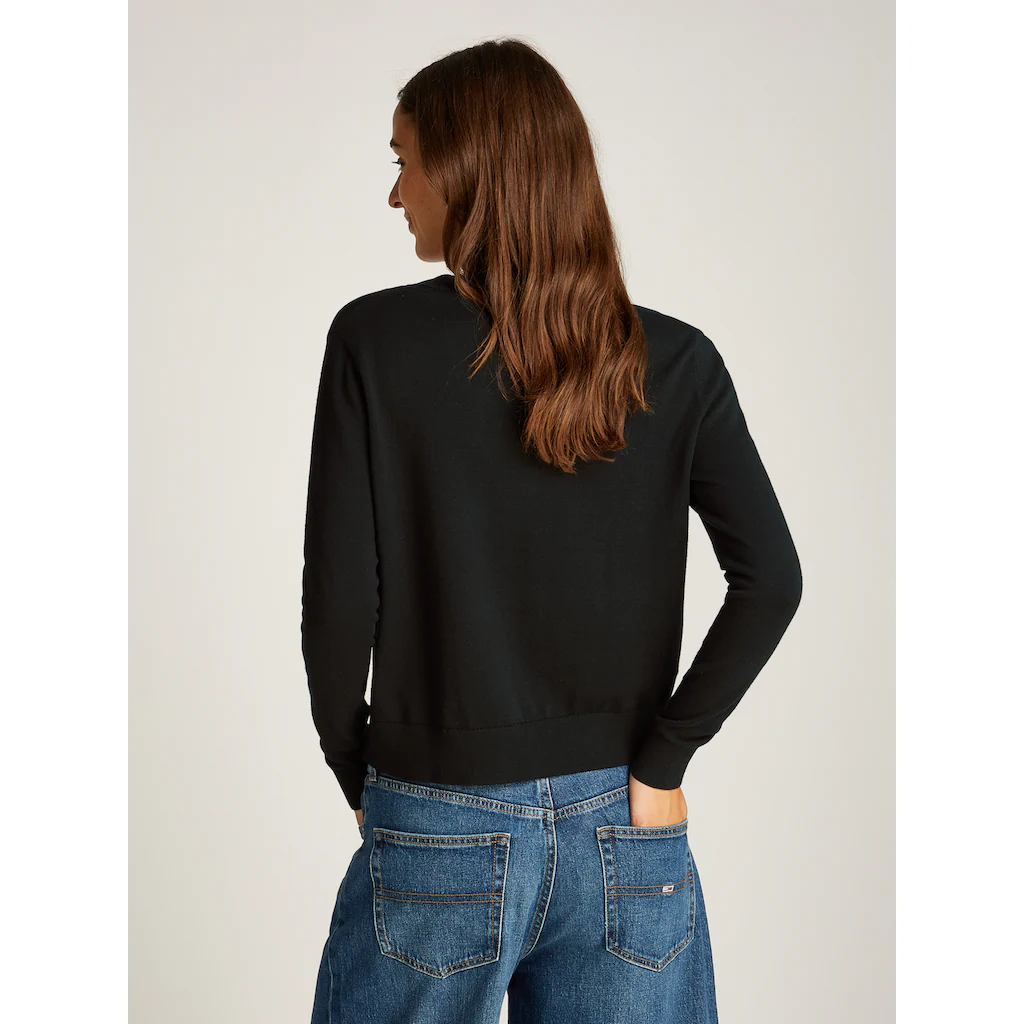 Tommy Jeans V-Ausschnitt-Pullover »TJW ESSENTIAL VNECK SWEATER EXT« Mit Logostickerei