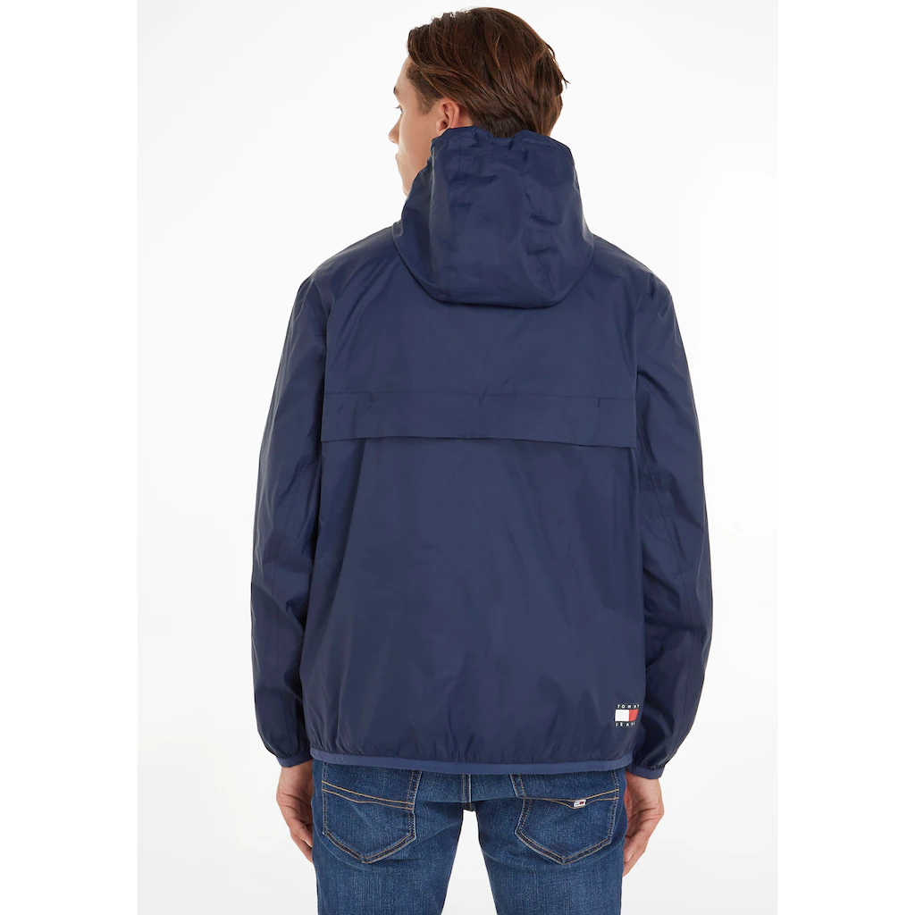 Tommy Jeans Windbreaker »TJM PCKABLE TECH CHICAGO POPOVER« Mit Kapuze Mit Kontrastfarbenen Details ▷ Für