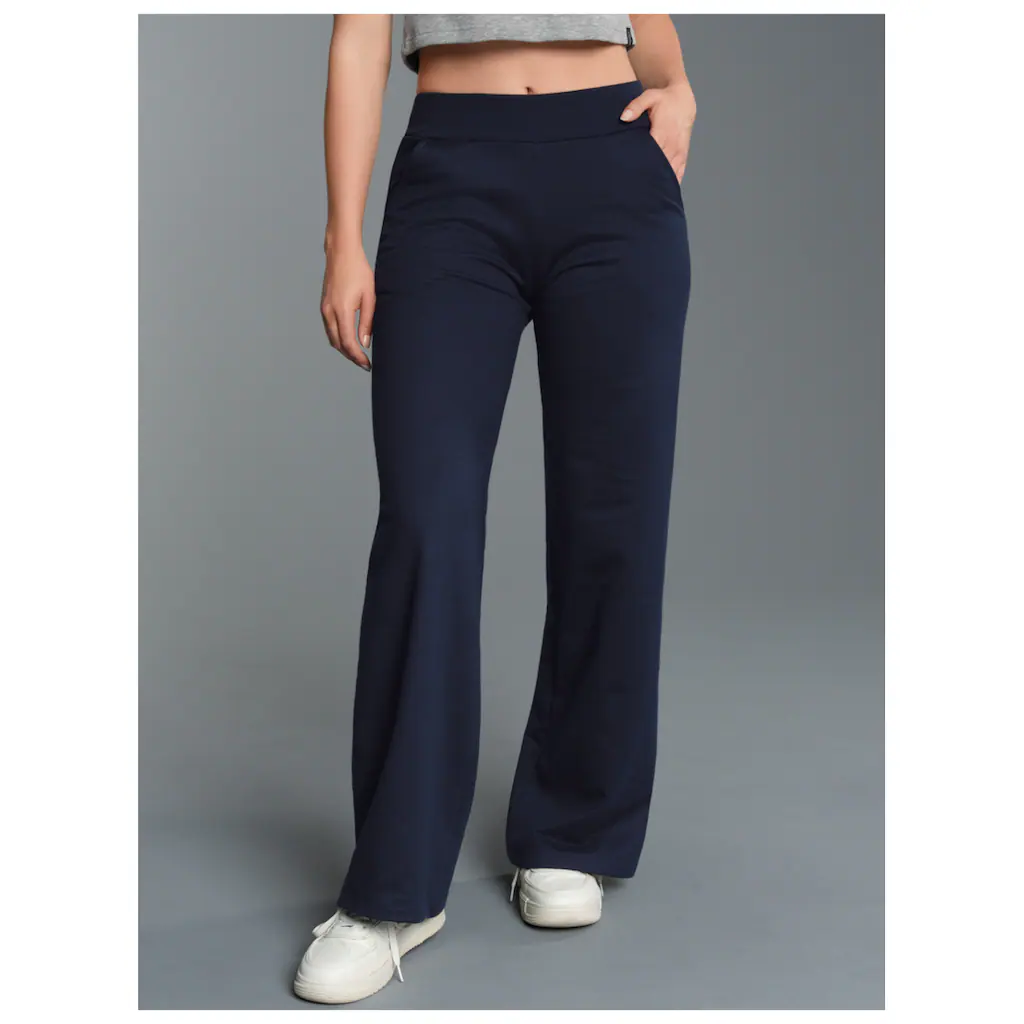 Trigema Jerseyhose »TRIGEMA Jogginghose mit weitem Bein« (1 tlg.)