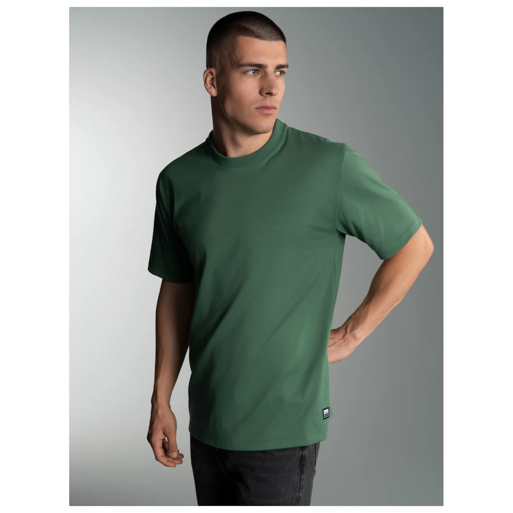 Trigema T-Shirt »TRIGEMA Heavy T-Shirt aus 100% recycelter Baumwolle« (1 tlg.)