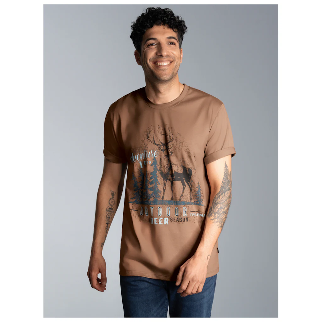 Trigema T-Shirt »TRIGEMA T-Shirt Mit Großem Hirsch-Printmotiv« (1 Tlg.)