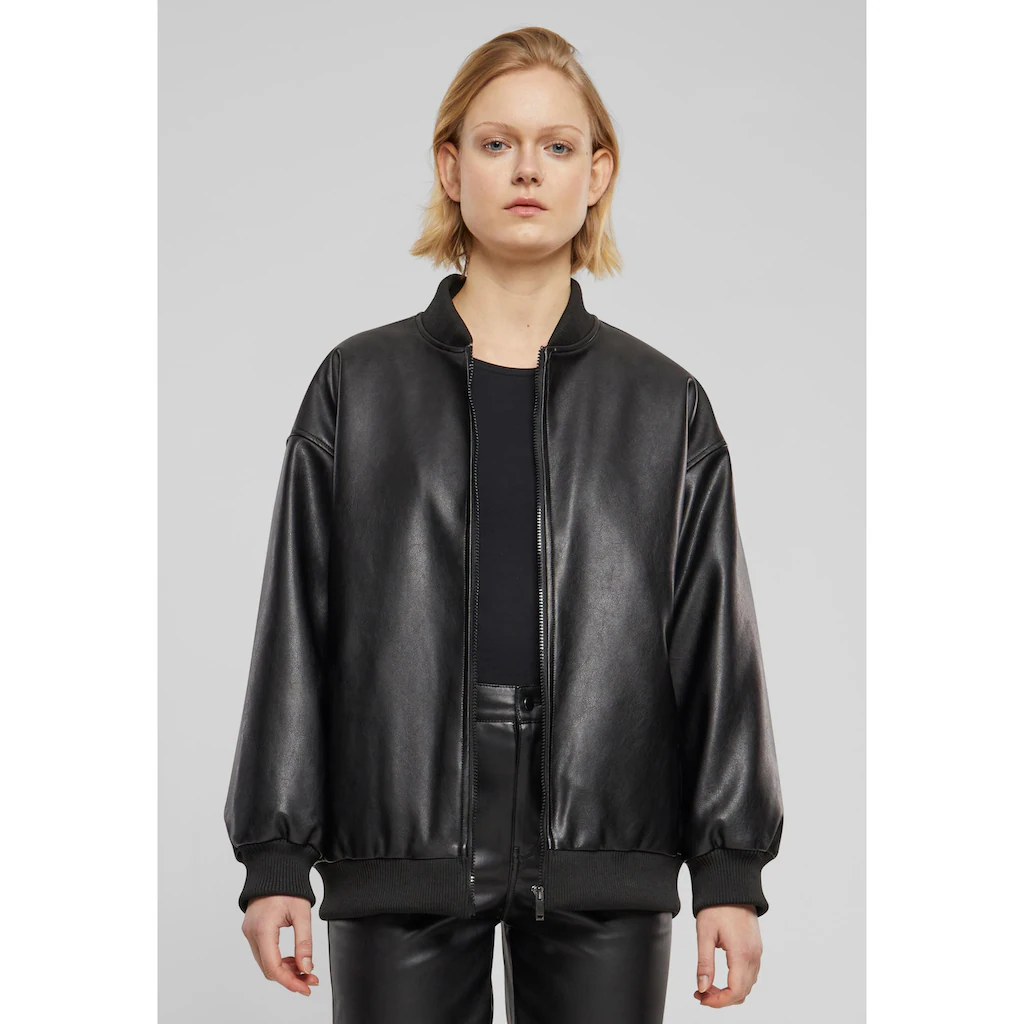 URBAN CLASSICS Lederjacke »Urban Classics Ladies Synthetic Leather Bomber Jacket« (1 St.) Ohne Kapuze