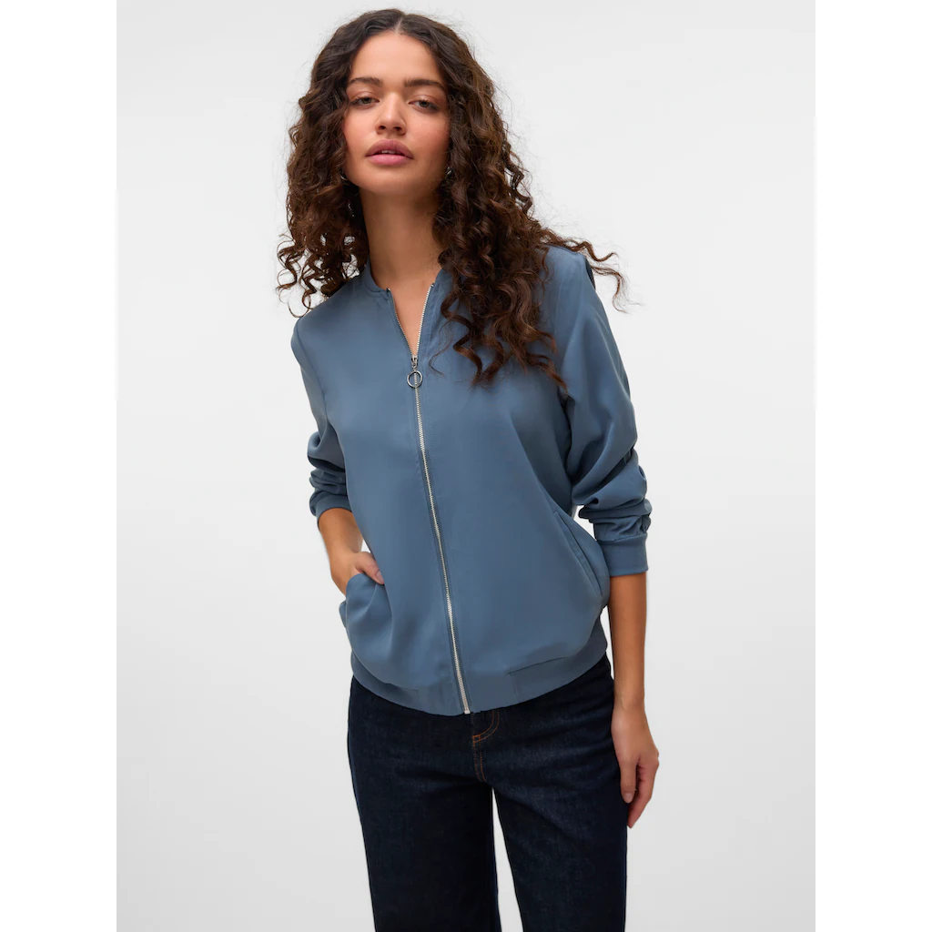 Vero Moda Bomberjacke »VMCOCO L/S BOMBER« In Modisch Kurzer Form