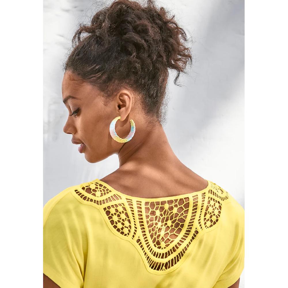 Vivance Kurzarmshirt »mit Häkelspitze am Rücken« aus weichem Viskose-Stretch