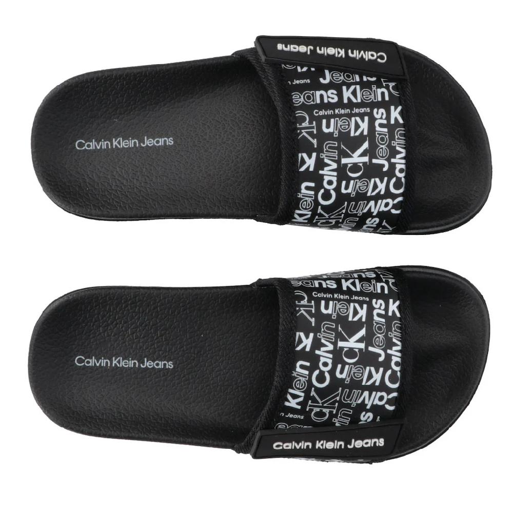 Calvin Klein Jeans Badepantolette »AOP POOL SLIDE« Sommerschuh Schlappen Badeschuh Poolslides Mit Logoschriftzügen Für Bestellen