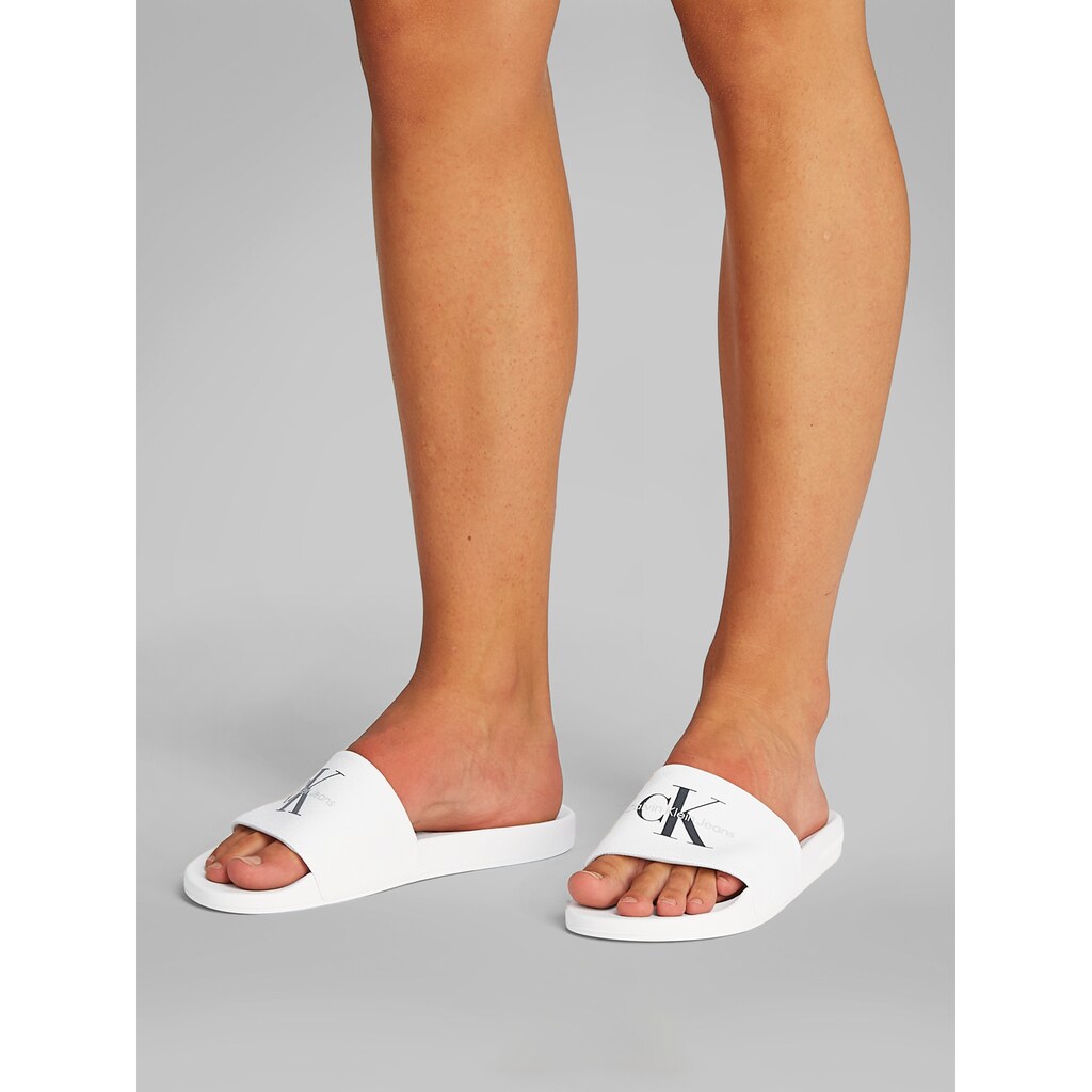 Calvin Klein Jeans Badepantolette »SLIDE MONOGRAM« Sommerschuh Schlappen Poolslides Strandschuh Mit Logoschriftzug Kaufen