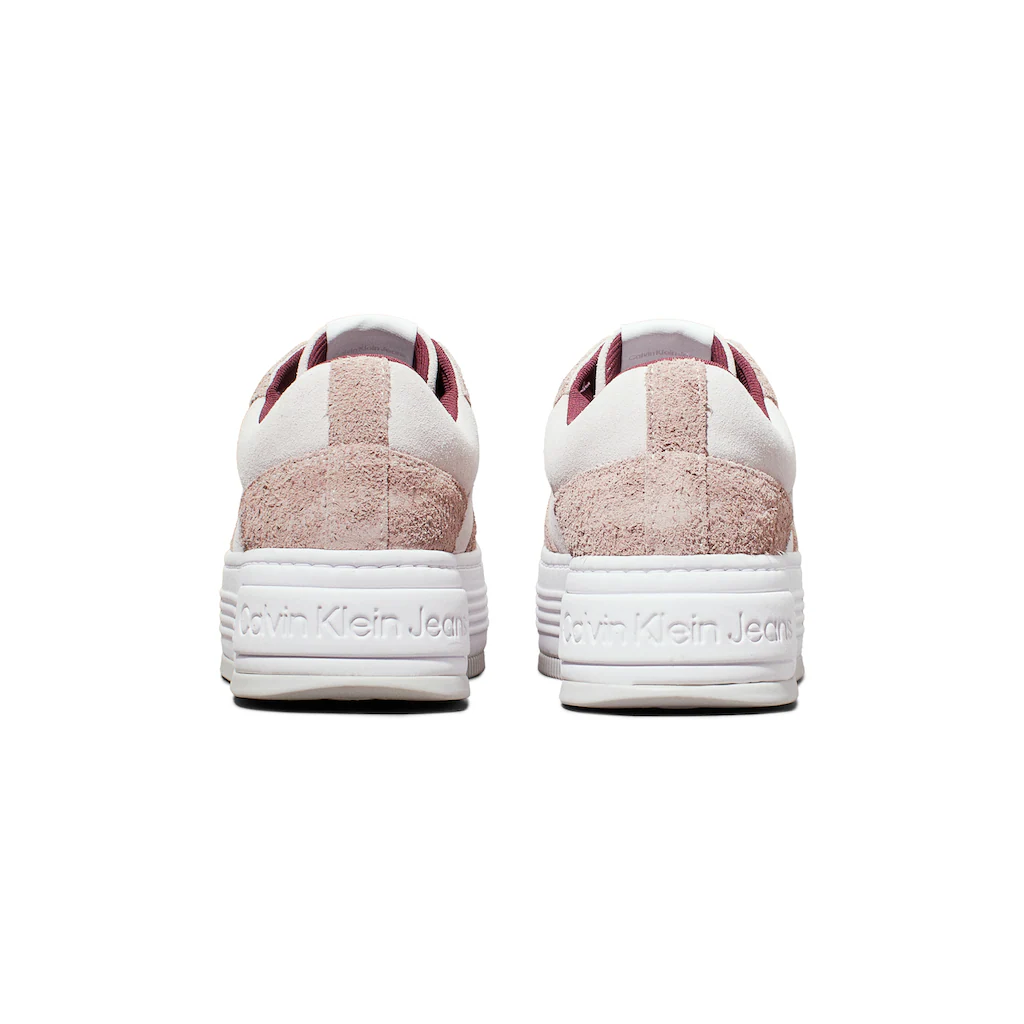 Calvin Klein Jeans Plateausneaker »BOLD PLATF LACEUP LOW MG SUEDE« Freizeitschuh Halbschuh Schnürschuh Mit Seitlichem CK-Logo ▷ Für