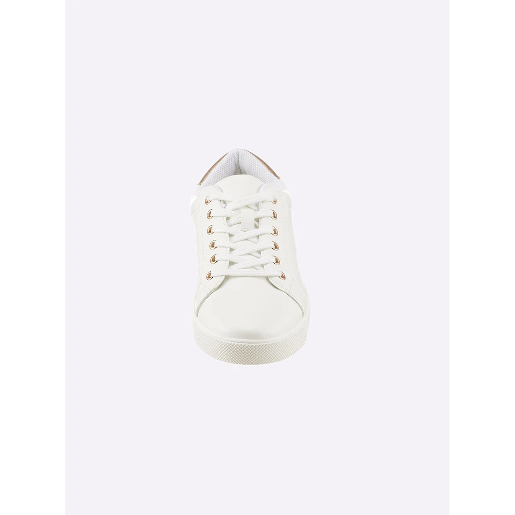 Casual Looks Sneaker