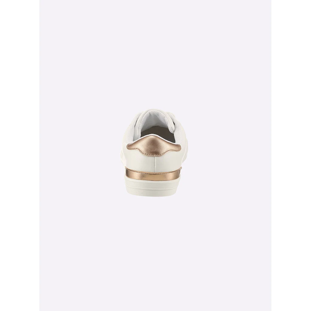 Casual Looks Sneaker