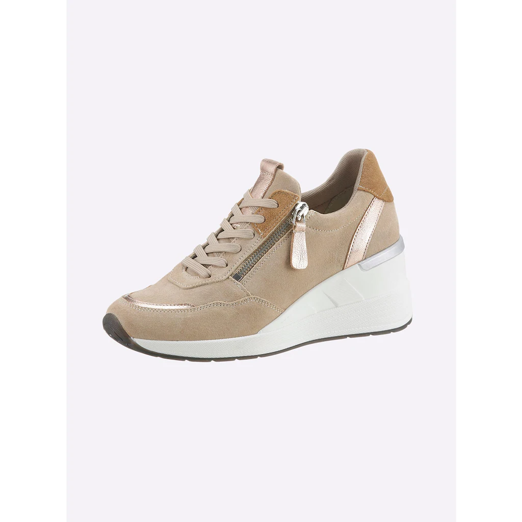 Casual Looks Sneaker