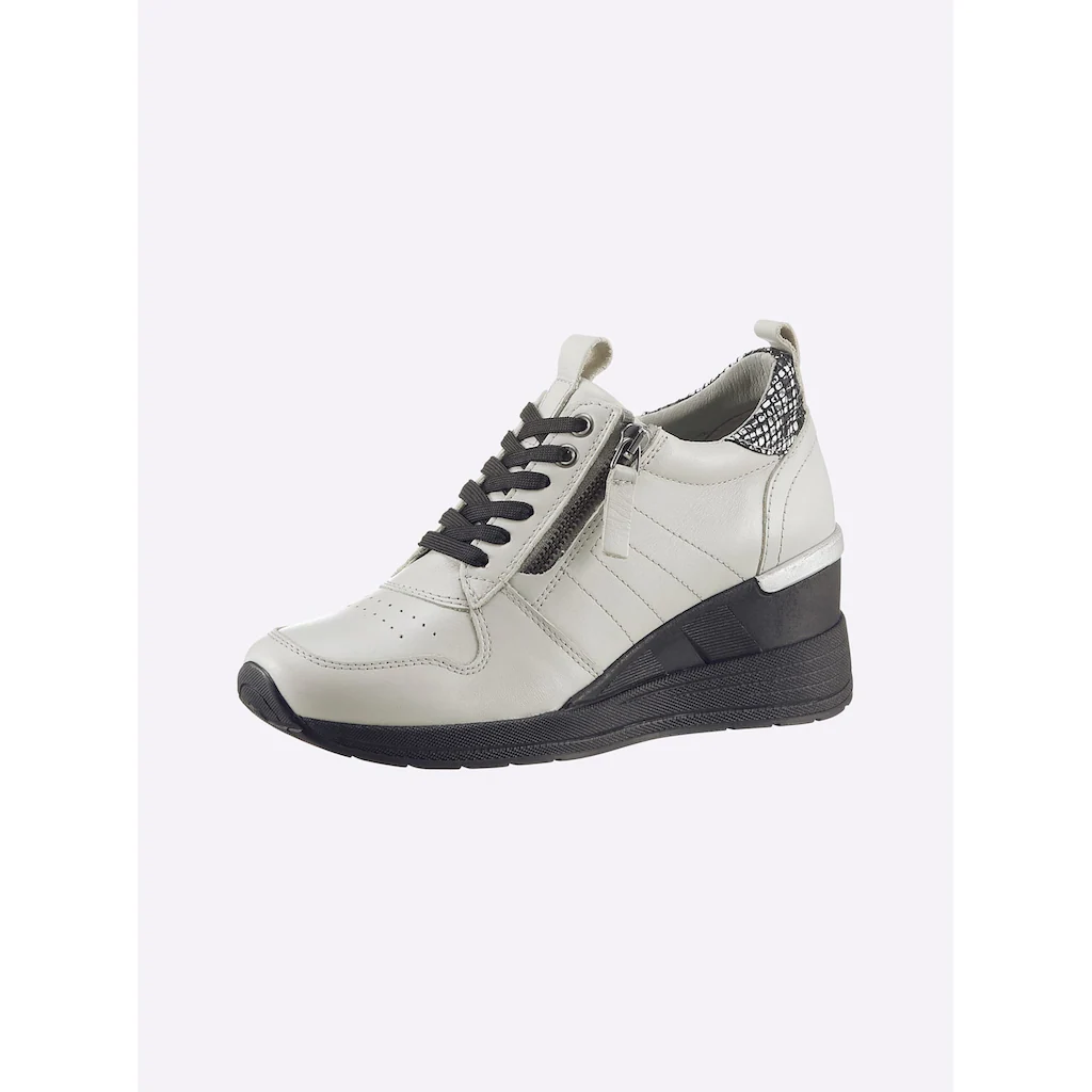 Casual Looks Sneaker