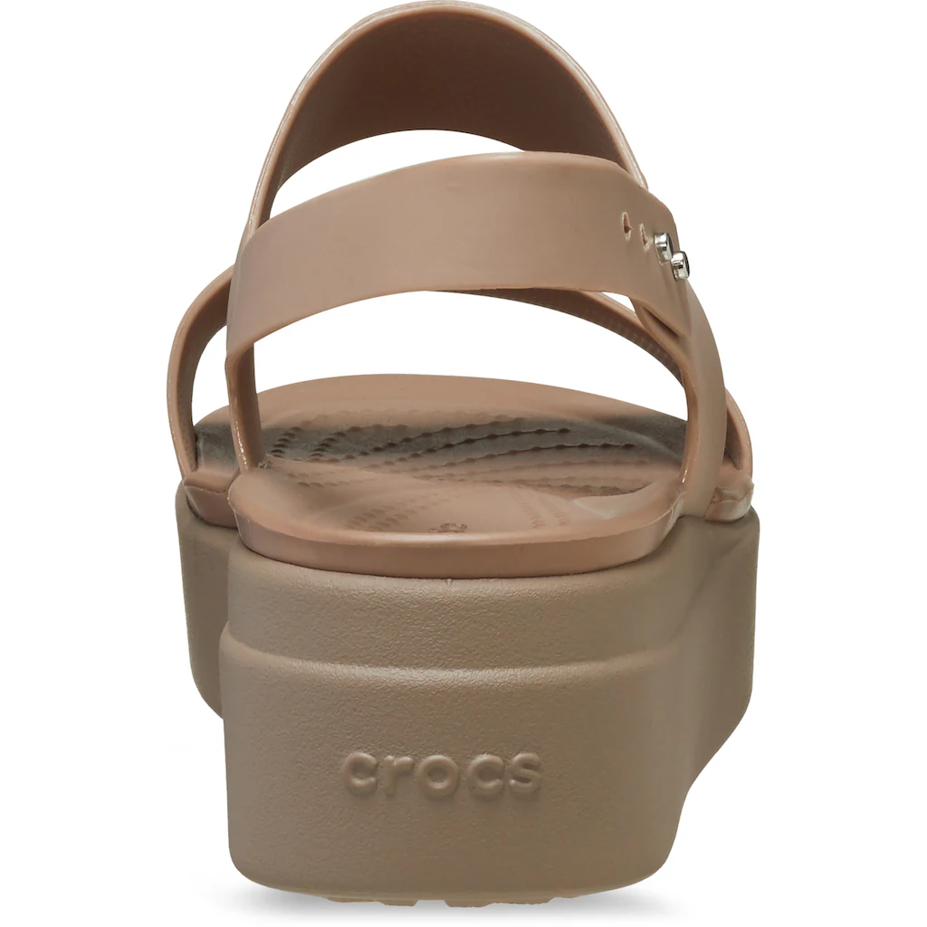 Crocs Keilsandalette »Brooklyn Low Wedge« Sommerschuh Sandale Keilabsatz Mit Modischer Plateausohle Bestellen