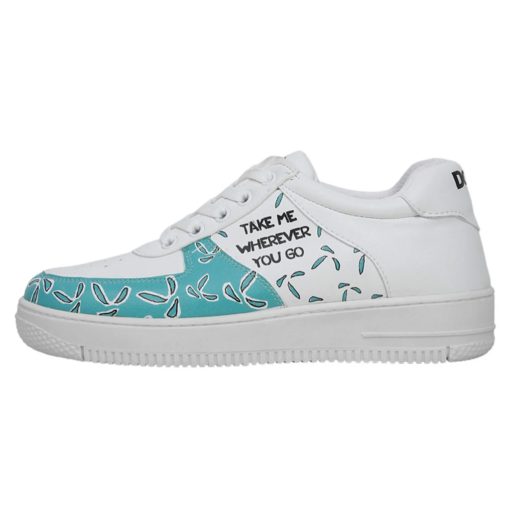 DOGO Sneaker »Damen Dice Sneakers Koala Hug Vegan Damen Sneaker / Female« Vegan