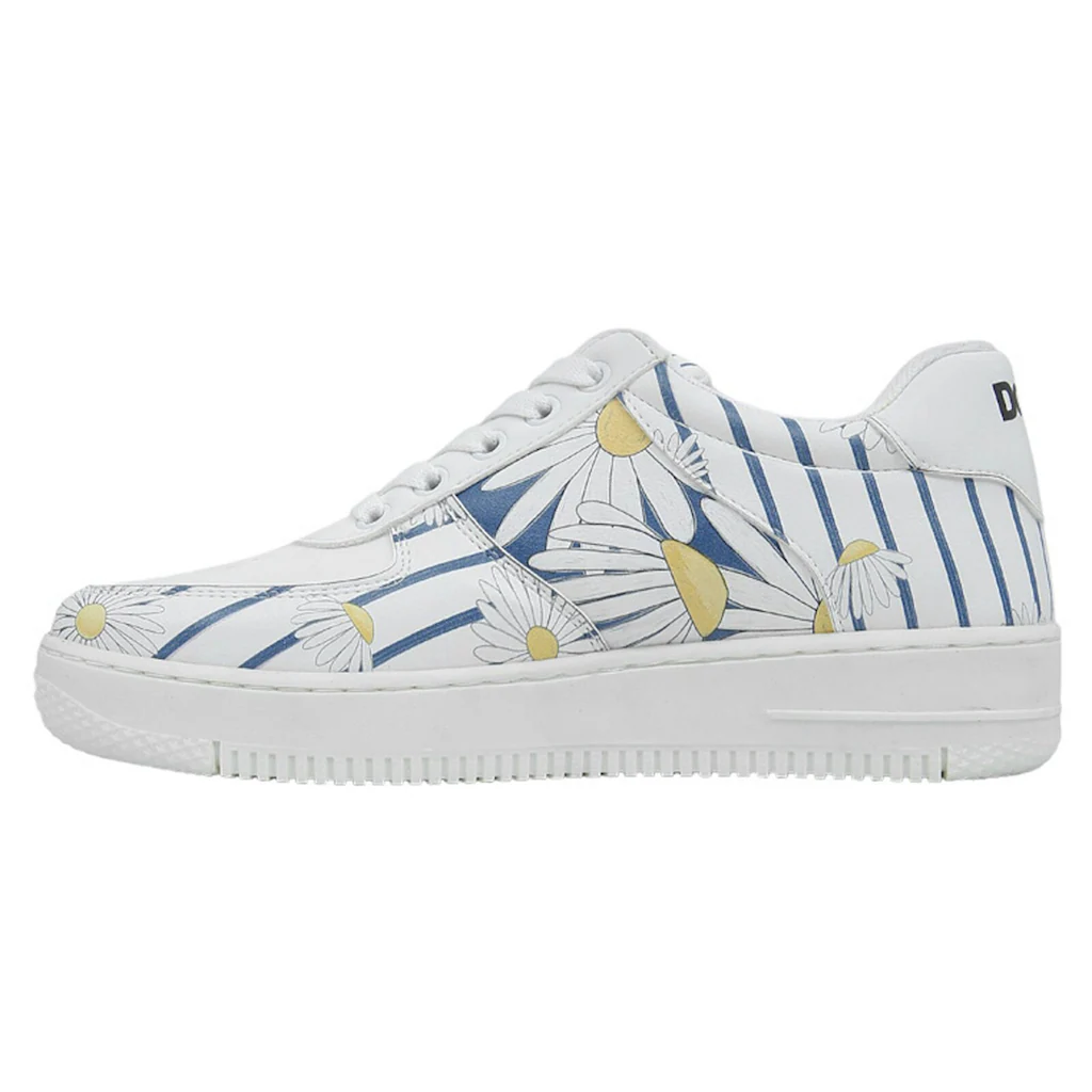 DOGO Sneaker »Damen Dice Sneakers Wonder Lola Bunny Vegan Damen Sneaker /« Vegan
