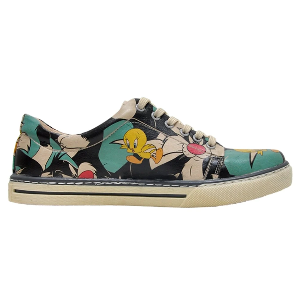 DOGO Sneaker »Damen Sneaker Catch Me If You Can Tweety Vegan Damen Sneaker /« Vegan