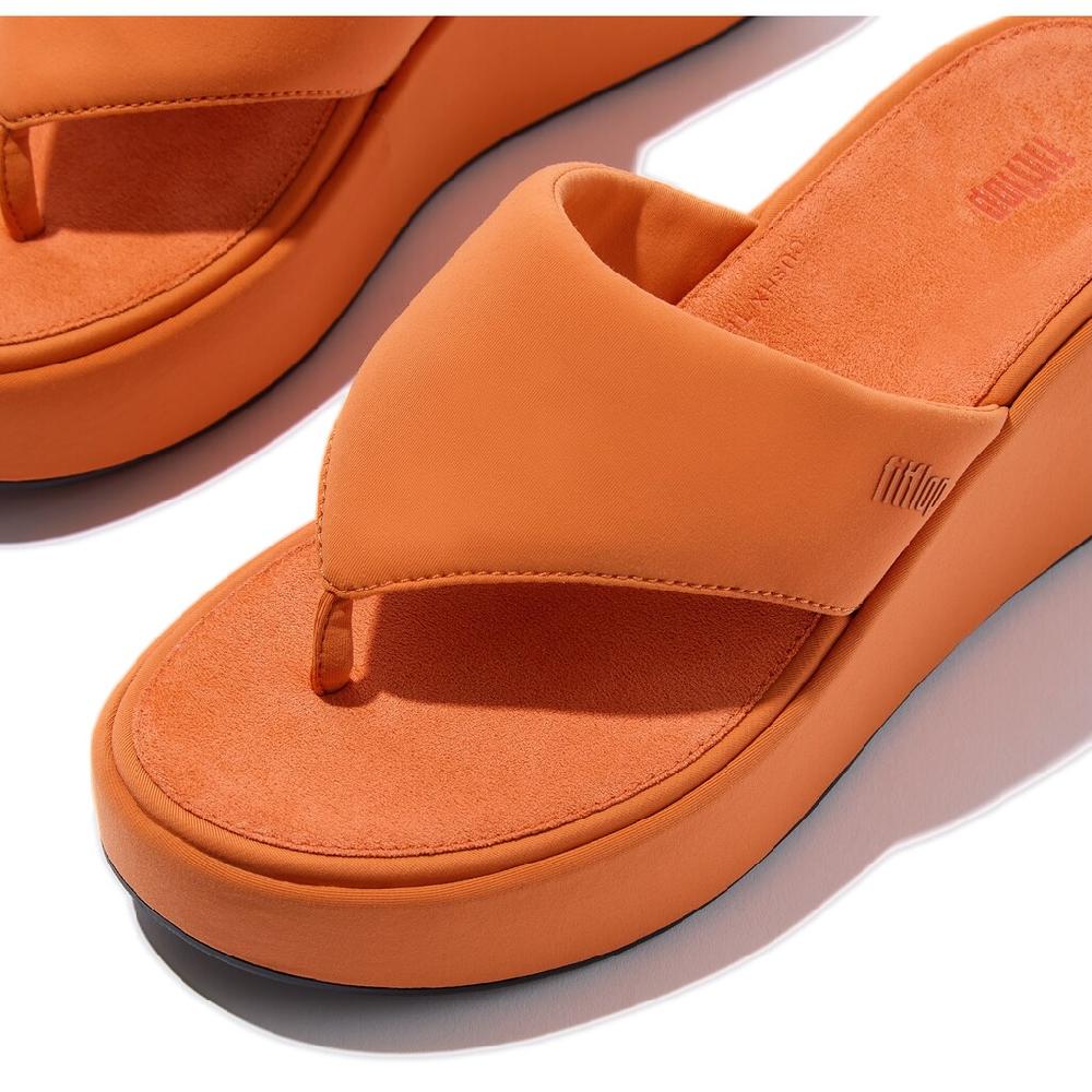 Fitflop Zehentrenner »PLATFFORMS WEDGE« Keilsandale Plateauschuh Mit Gepaddeter Bandage