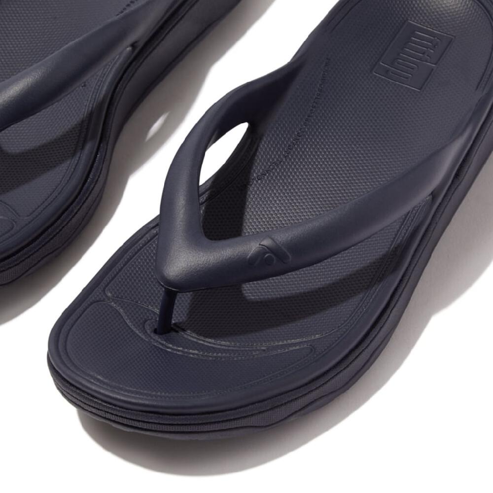 Fitflop Zehentrenner »RELIEFF RECOVERY TOE-POST SANDALS - TONAL RUBBER« Keilabsatz Sommerschuh Schlappen Mit Microwobbleboard