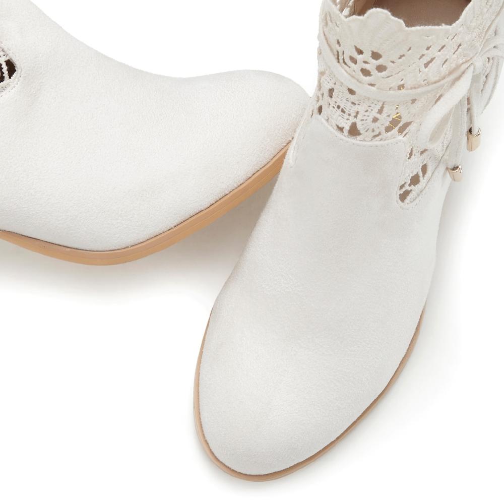 LASCANA High-Heel-Stiefelette »Trachten-Schuh Dirndl-Schuh « Mit Modischer Spitze Und Bequemen Blockabsatz Ankle Boot Stiefel Online Kaufen