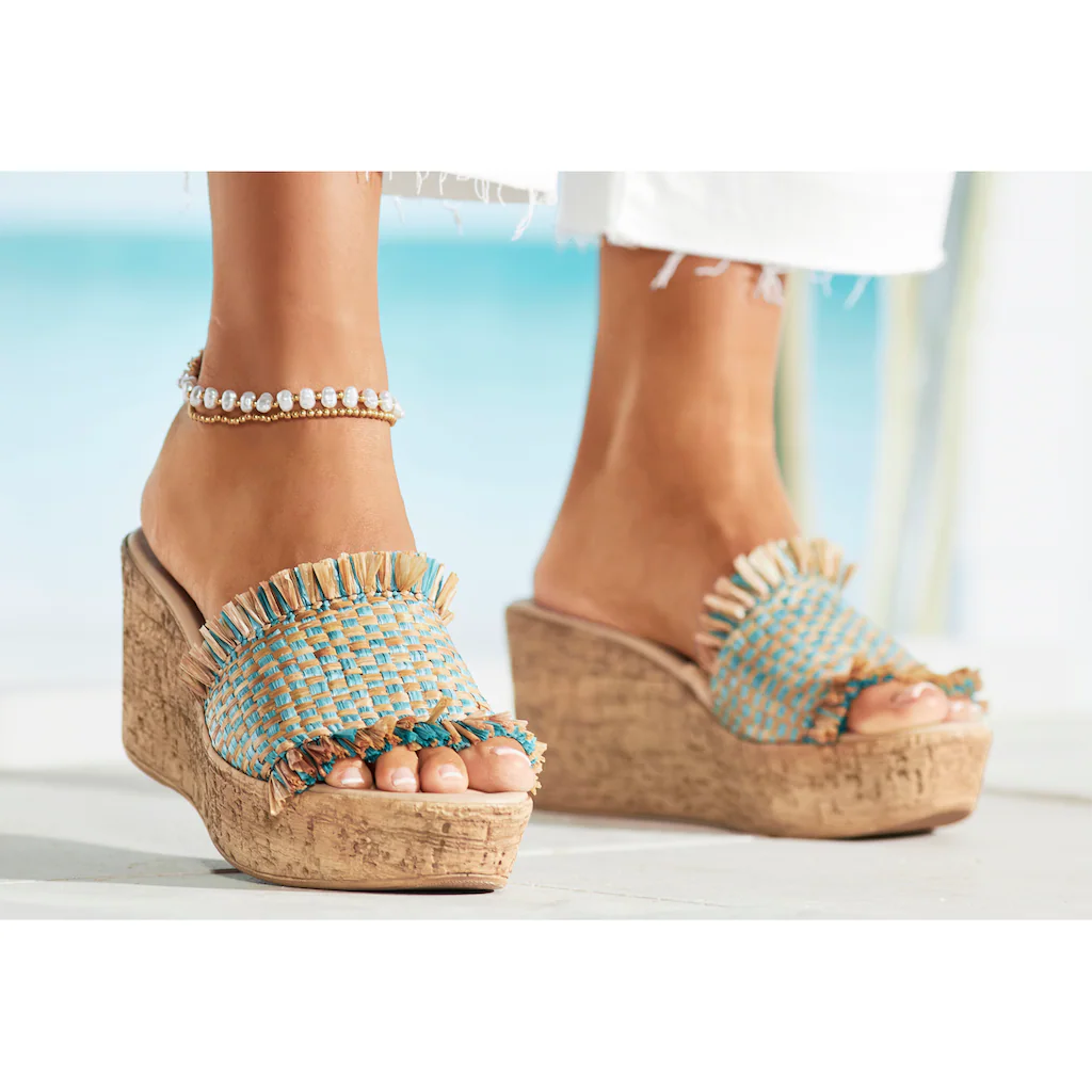 LASCANA Pantolette Mule Sandale Offener Schuh Mit Bequemen Keilabsatz In Bastoptik