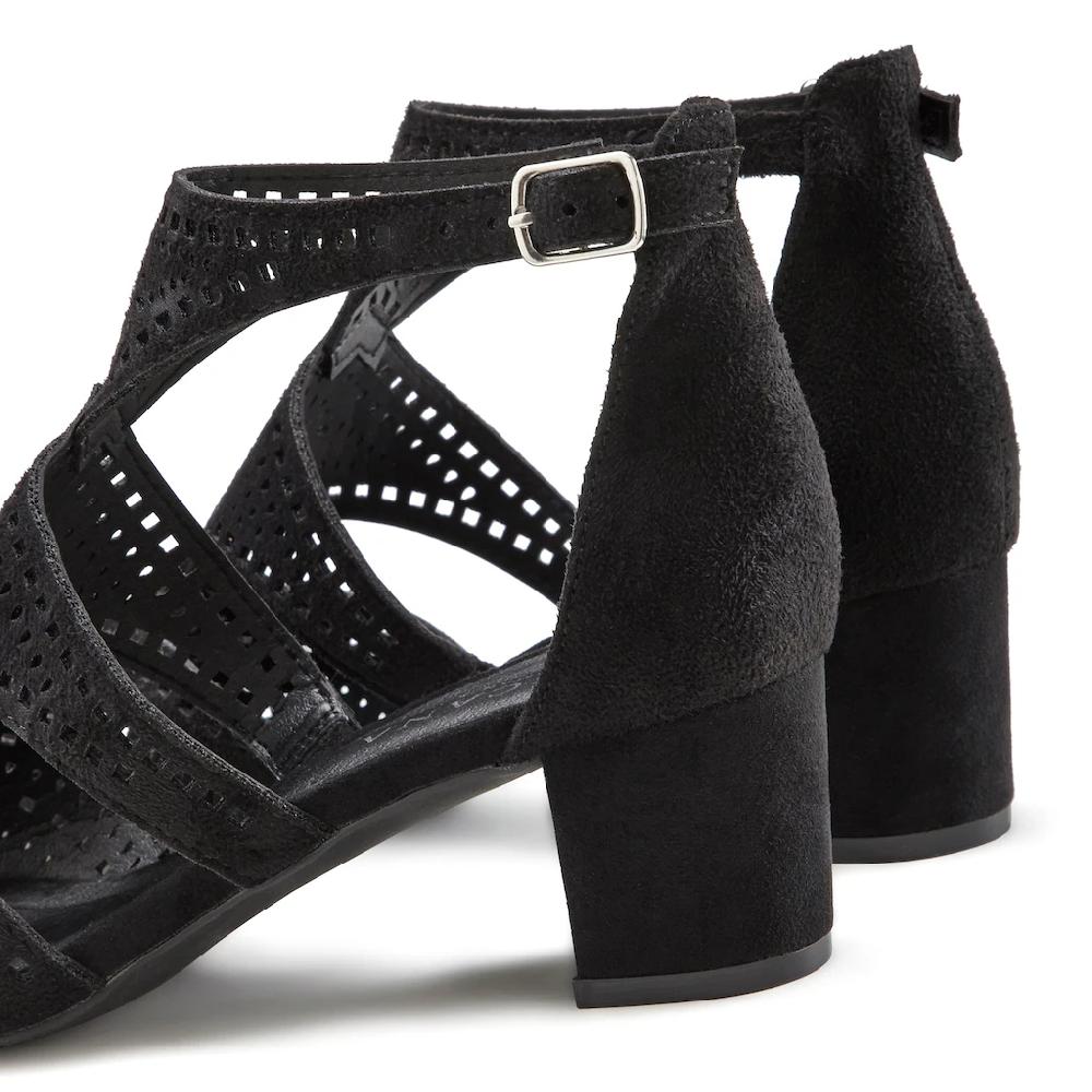 LASCANA Riemchensandalette Sandalette Sommerschuh Mit Cut-Outs Und Bequemen Blockabsatz VEGAN Bestellen