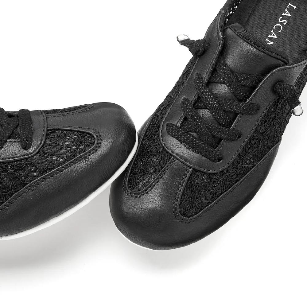 LASCANA Sneaker »Slip In Sneaker Freizeitschuh Halbschuh« Mit Modischen Spitzendetails VEGAN