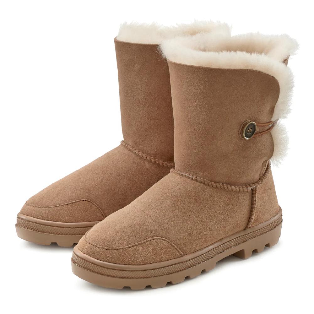 LASCANA Winterstiefel Aus Kuscheligem Lammfell Robuste Sohle Winterstiefelette Snowboots Online Kaufen