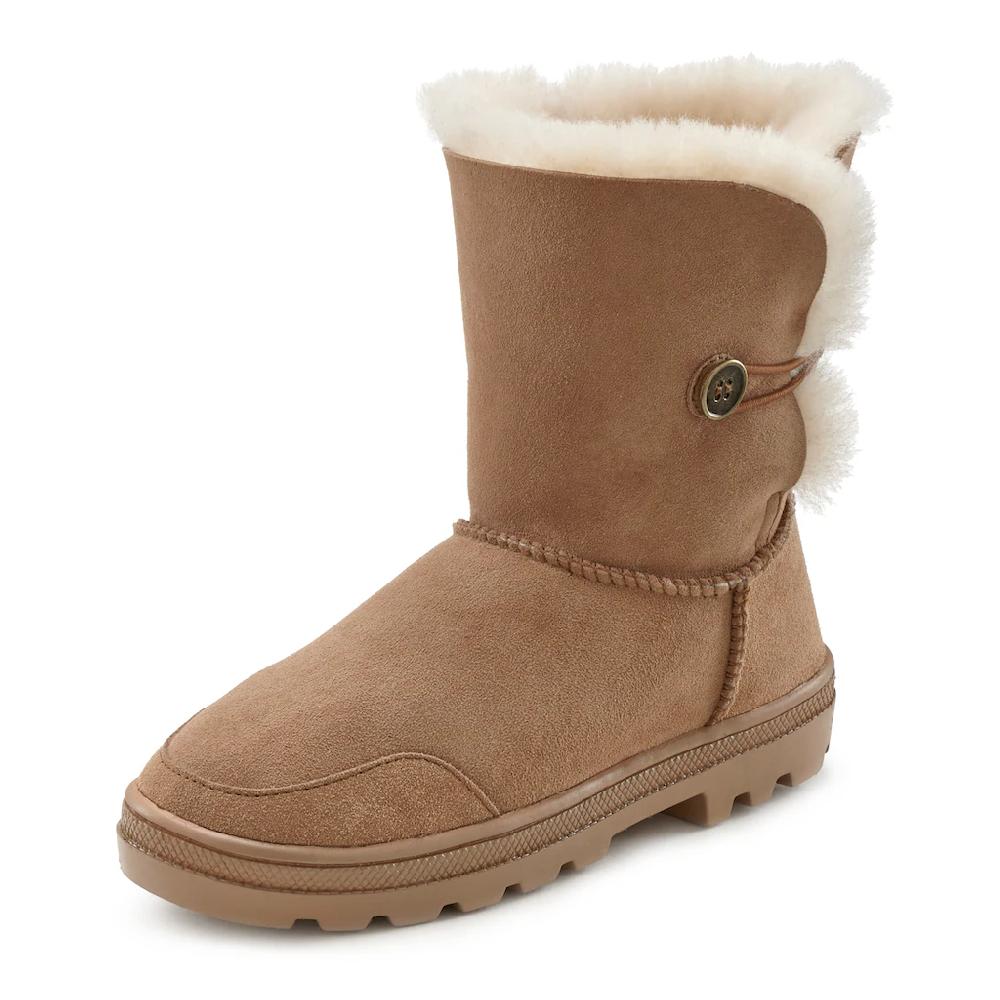 LASCANA Winterstiefel aus kuscheligem Lammfell robuste Sohle Winterstiefelette Snowboots online kaufen